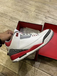 Talla 8 - Jordan 3 Retro Mid Fire Red - Imagen 1 de 13
