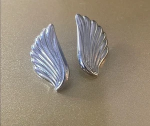 Vintage Silver Tone Wing Shaped Push Back Earrings - Picture 1 of 4