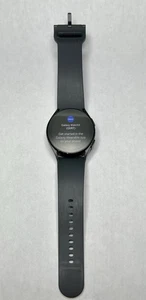 Samsung Galaxy Watch5 SM-R900 20mm Gris Aluminium avec Bracelet Sport Graphite - Photo 1 sur 13