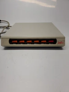 Power Tap Power Center E89769 Modelo SS-N-4M Supresor de sobretensiones de voltaje transitorio - Imagen 1 de 3