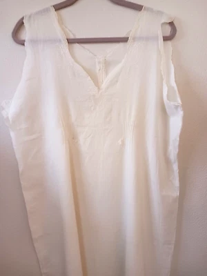 Antiguo Vestido Eduardiano Largo Blanco Algodón Cambio o Bajo 44" Bordado DEFECTOS Foto 1 de 4