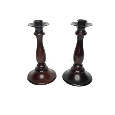 Lote de 2 candelabros elevados de madera torneada Pottery Barn Foto 1 de 4