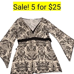 Top suave neutro Boho Cottagecore floral manga larga bella a la venta 5 por $25 - Imagen 1 de 9