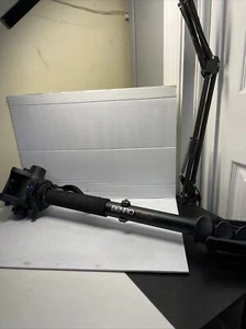 Benro A48FDS6 Series 4 Aluminum Monopod with 3Leg Locking Base and S6 Head(0107) - Picture 1 of 12