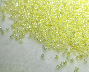 Matsuno size 15/0 Beads - Colour 331 - Primrose - Ceylon - Picture 1 of 6