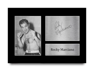 Fotografia A4 firmata Rocky Marciano un regalo di boxe per fan - Foto 1 di 17
