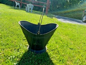 Vintage Lustro Ware Plastic Coal Scuttle Bucket for Decorative Use Only!!! - Picture 1 of 10