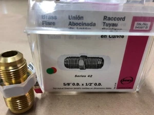 5/8" x 1/2" MESSING FLARE UNION - Bild 1 von 1
