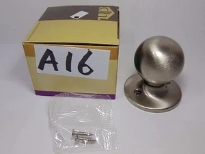 DESIGN HOUSE DUMMY DOOR KNOB BALL NEW SATIN NICKEL 781856 - Picture 1 of 4