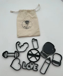 Gourmet Gear 9x Ausstecher Set Kekse Plätzchen Love Hantel Herz Boxen - Bild 1 von 5