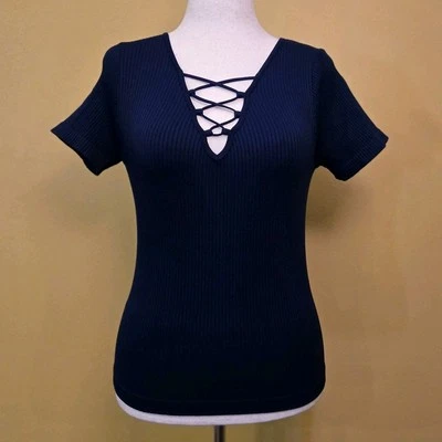 Blusa feminina curta Active básica com cadarço e nervuras manga curta média grande azul EUA  - Imagem 1 de 4