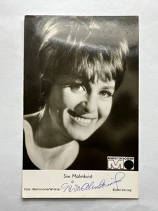 Autógrafo SIW MALMKVIST-Actriz-Schlager Cantante SUECIA-firmado Metrónomo Postal - Imagen 1 de 2
