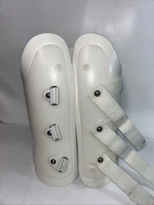 Abrazadera trasera Clamshell ortesis escoliosis cifosis tamaño MENOR Foto 1 de 4