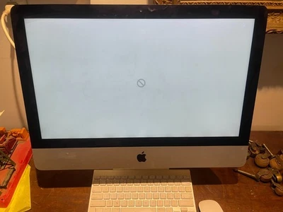 2013 21" I Mac  ALL in One ( FOR PARTS OR REPAIR) Working Keyboard and Mouse - Image 1 of 4