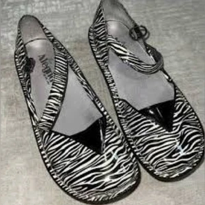Alegria Black and White Flats Mary Jane Zebra Print EU 40 - Bild 1 von 6