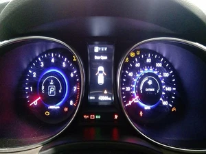 Used Speedometer Gauge fits: 2015 Hyundai Santa fe cluster SWB Sport US market M - Picture 1 of 2