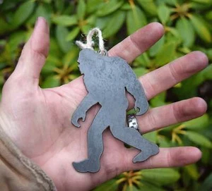Bigfoot Sasquatch Yeti Metal Ornaments - Picture 1 of 17
