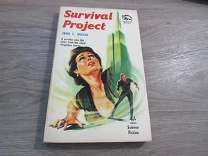 SURVIVAL PROJECT VON JOHN E. MULLER ABZEICHEN BKS UK PULP ERA SCIENCE FICTION - Bild 1 von 3