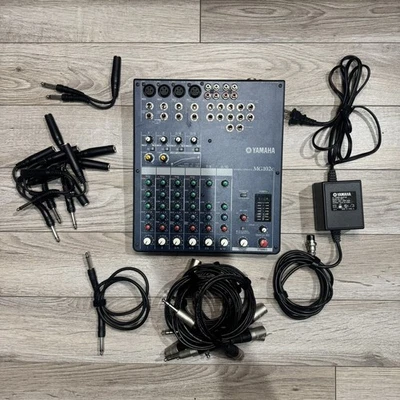 Yamaha MG102c  Input Mixing Console Live & Studio Mixers Acceptable Condition - Image 1 of 4