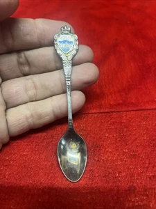CUCHARA DECORATIVA VINTAGE RECUERDO TONO PLATA: VICTORIA BC CANADA (b16) - Imagen 1 de 4