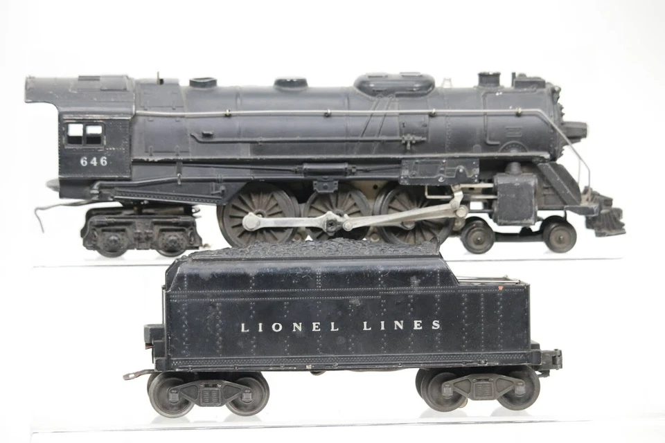 POSTWAR LIONEL 646 HUDSON STEAM LOCO & 6466WX TENDER O Gauge Black 1:48 Scale - Image 1 of 4