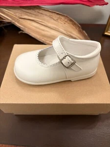 La Coqueta Ivory Leather Girl Mary Jane Shoes - Picture 1 of 6