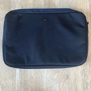 TUMI schwarz ballistisch Nylon groß breit Laptop Tech Case Tasche 15 Zoll - Bild 1 von 7