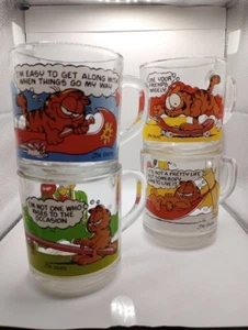 Vintage Set of 4 Garfield Glass Coffee Mug Cups made in 1978 from McDonalds - Picture 1 of 6
