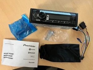 Pioneer MVH-S420BT 1-DIN receiver with Bluetooth - Picture 1 of 6