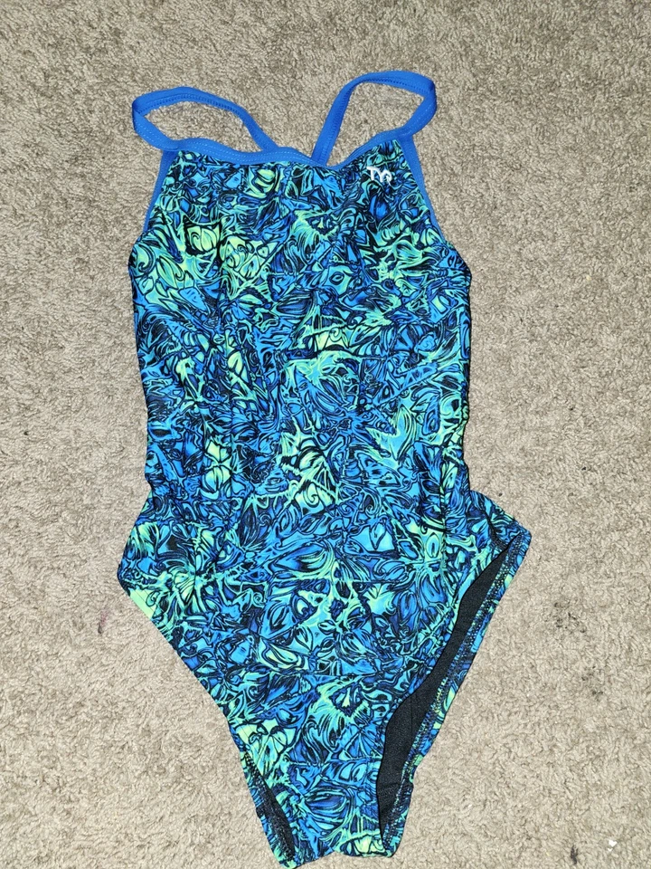 Maiô feminino TYR competição peça única tamanho 34 - Imagem 1 de 4