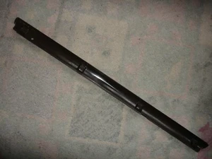Mercedes Heckflosse Tür-Fensterabdeckung Tl. Nr 1107350551 vorn rechts Oldtimer - Bild 1 von 5