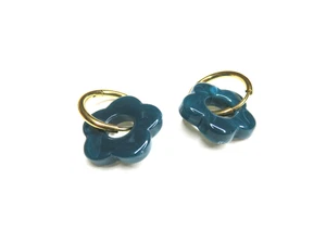 Anneaux créoles acier inoxydable dorés et pendentif fleur vert canard - Imagen 1 de 3