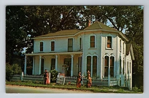 Brownville NE-Nebraska, Carson House, Antique, Vintage Souvenir Postcard - Picture 1 of 2
