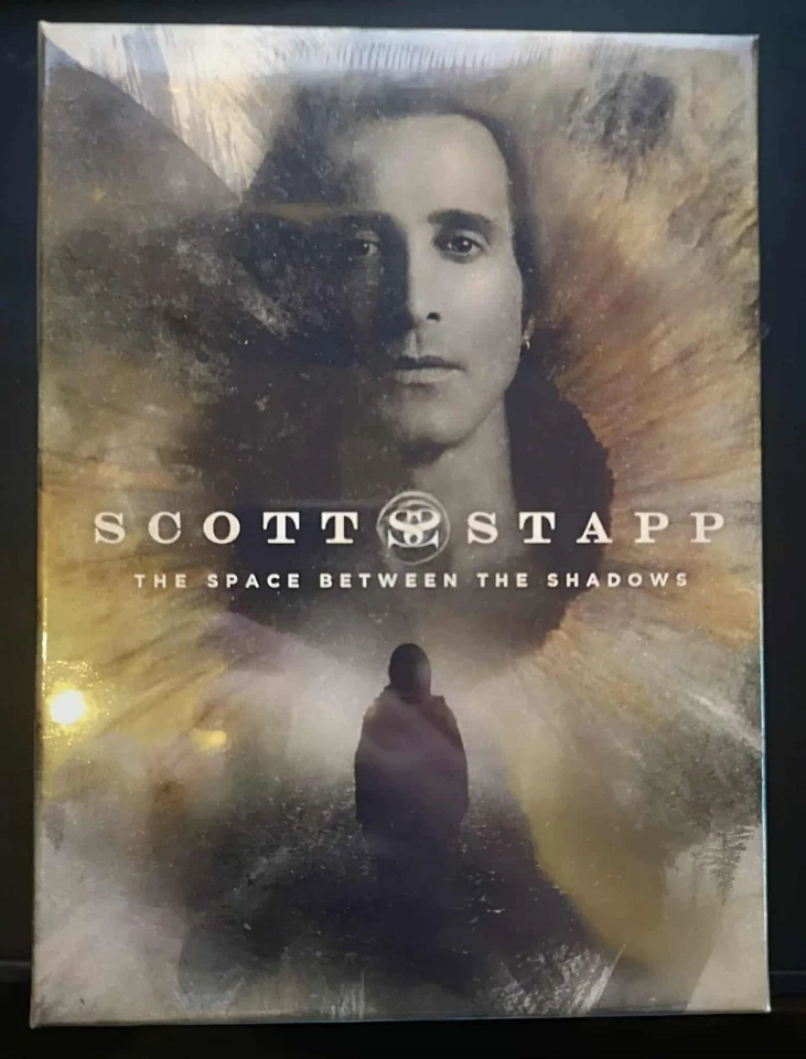 Scott Stapp – The Space Between The Shadows Deluxe Edition CD Boxset Grunge Rock - Bild 1 von 2
