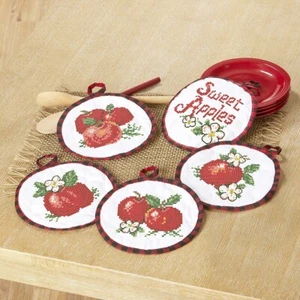 Herrschners® Apples Pot Holders Stamped Cross-Stitch - Picture 1 of 1