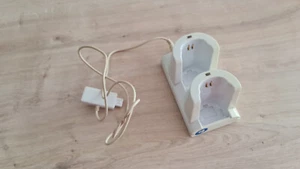 2 Port STATION CHARGEUR Pr Nintendo Wii WIIMOTE MANETTE - Photo 1/1