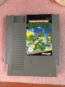 3336NN-Teenage Mutant Hero Turtles Nintendo NES PAL B