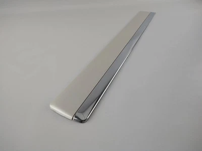 Moldura de puerta trasera izquierda izquierda blanca OEM Avalanche Suburban Yukon XL 09 - 14 ✅ Foto 1 de 4