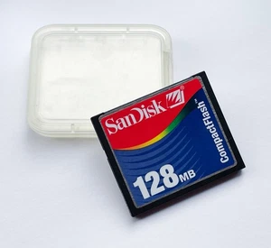 SanDisk Compact Flash Card (128MB) - Picture 1 of 2