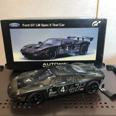 Coche de prueba AUTOart MILLENNIUM 1 18 Ford GT LM Spec II modelo diecast usado Foto 1 de 4