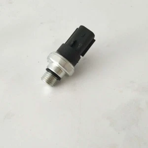 1PC 2.8lSF3.8 oil pressure sensor switch - Picture 1 of 5