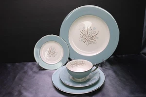 Syracuse China 5 pc Meadow Breeze Place Setting (s) Platinum Aqua MCM USA MINTY! - Picture 1 of 13