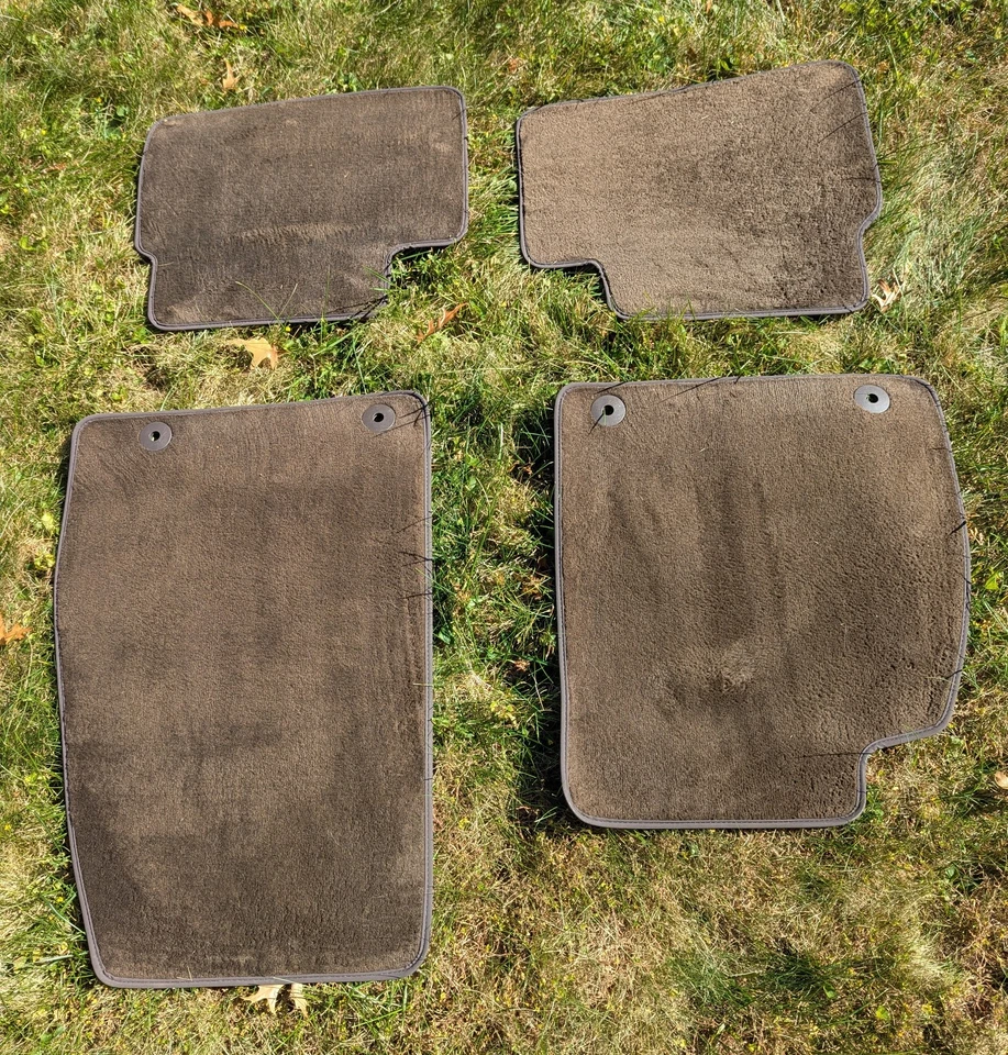 Alfombras de suelo originales Buick Regal 2015 Foto 1 de 1