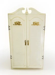Vintage Marx Barbie Plastic Wardrobe Closet Hong Kong Doll Furniture Cream Gold - Picture 1 of 20