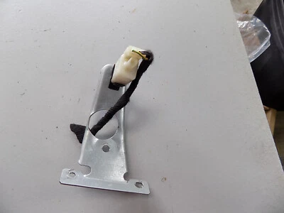 99 00 01 02 03 04 05 06 SAAB 95 9-5 93 9-3 Interruptor de acoplamiento de embrague Foto 1 de 4