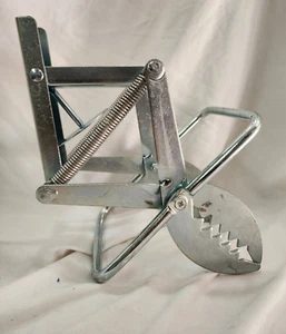 Upgraded Mole Trap Scissor Mole Traps for Lawns That Kill Best Easy Step Setup - Picture 1 of 6