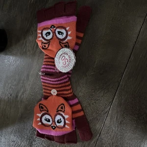 So Mittens - Picture 1 of 4