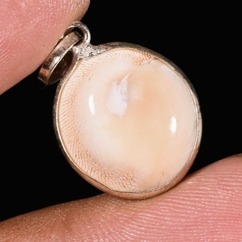 SUPREME Cabochon Forma Ovale Naturale Qualità Suprema Creazione Gioielli 10 90 Ct 16X15X6 MM