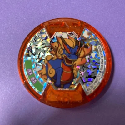 Yōkai Watch Giraffe Onikichi Medal Holographic Anime K22B-V8X Japanese - Image 1 of 4
