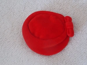 Barbie Reproduction Silken Flame Red Hat Only - Imagen 1 de 2